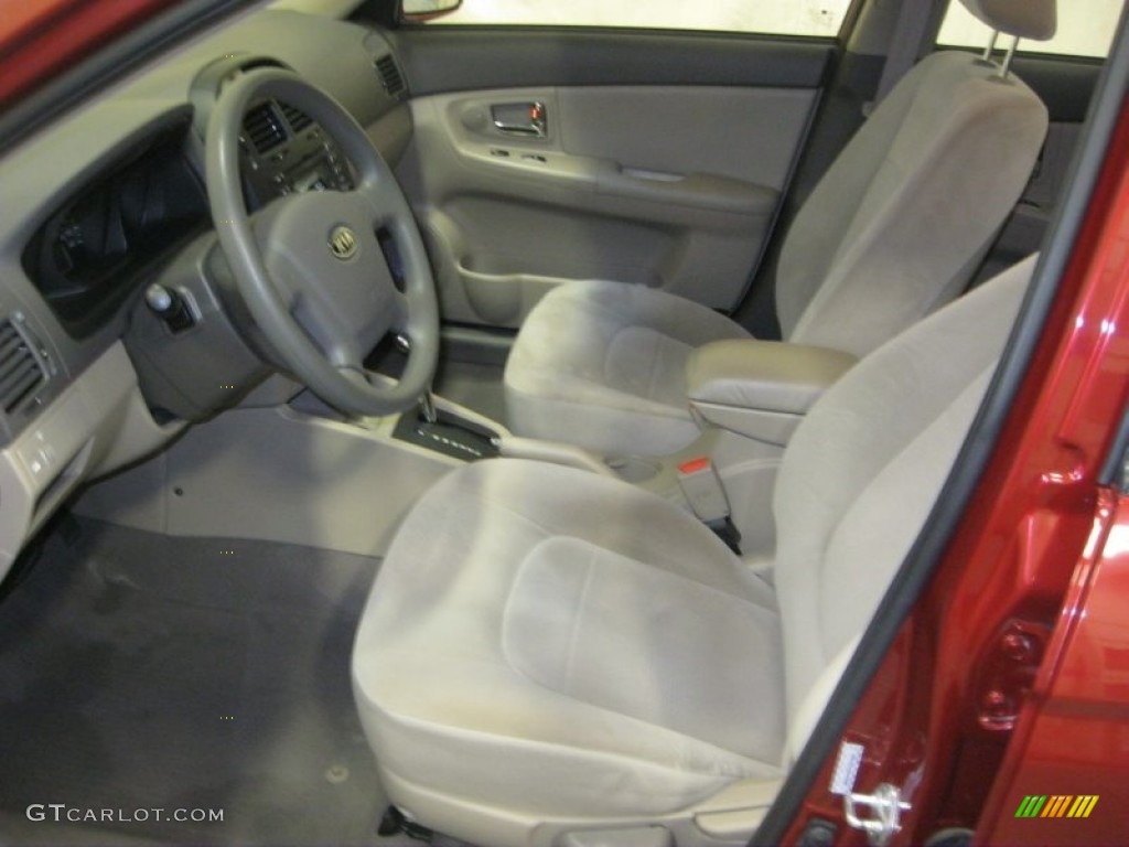 2009 Spectra EX Sedan - Spicy Red Metallic / Gray photo #28