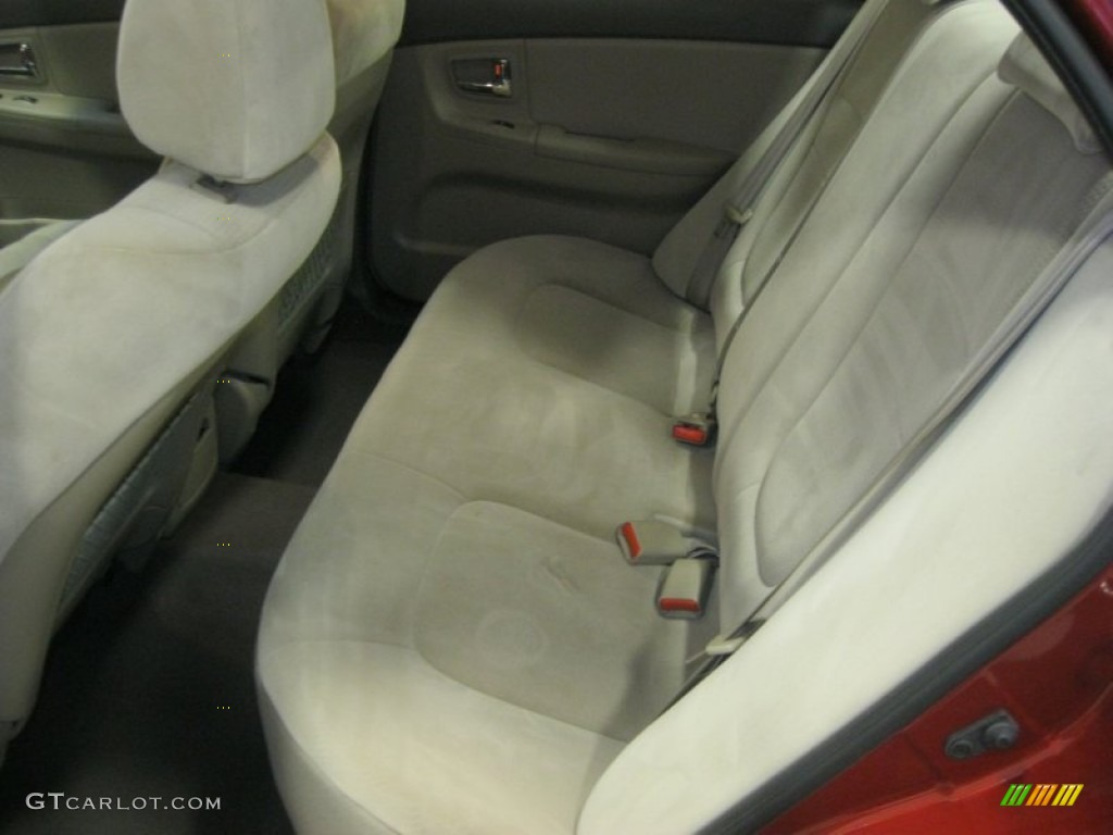 2009 Spectra EX Sedan - Spicy Red Metallic / Gray photo #35