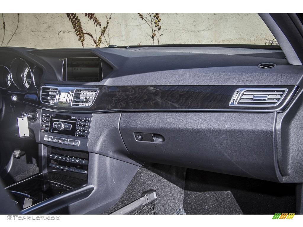 2014 E E250 BlueTEC Sedan - Black / Black photo #8