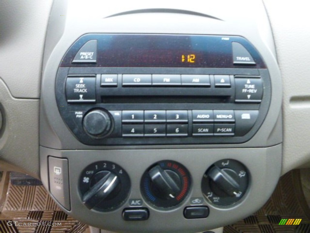 2002 Altima 3.5 SE - Cloud White / Blond Beige photo #17