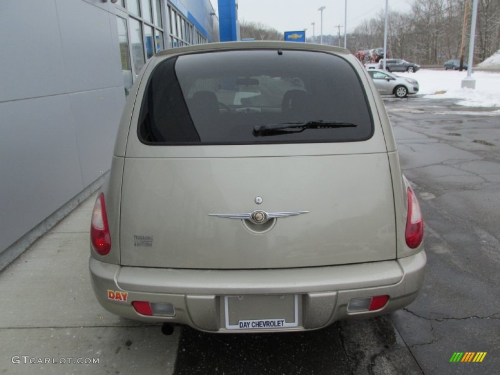 2006 PT Cruiser Touring - Linen Gold Metallic Pearl / Pastel Pebble Beige photo #5