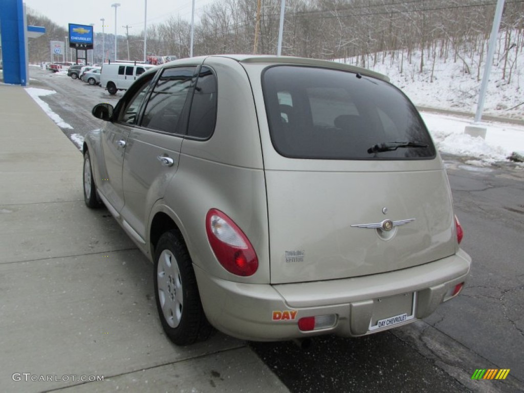 2006 PT Cruiser Touring - Linen Gold Metallic Pearl / Pastel Pebble Beige photo #6