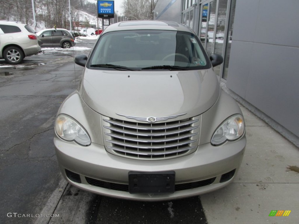2006 PT Cruiser Touring - Linen Gold Metallic Pearl / Pastel Pebble Beige photo #8