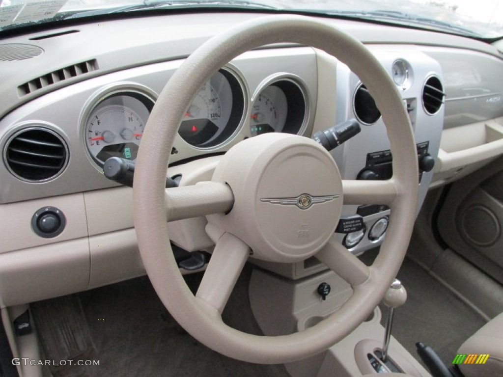 2006 PT Cruiser Touring - Linen Gold Metallic Pearl / Pastel Pebble Beige photo #15
