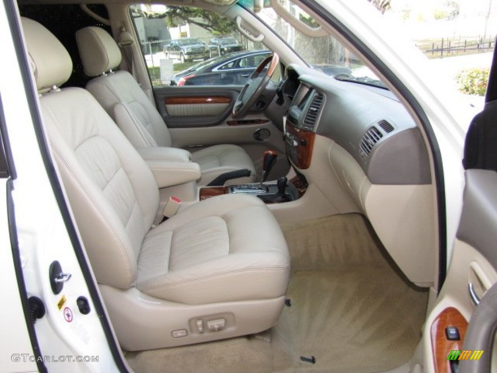 2006 LX 470 - Crystal White / Ivory photo #32