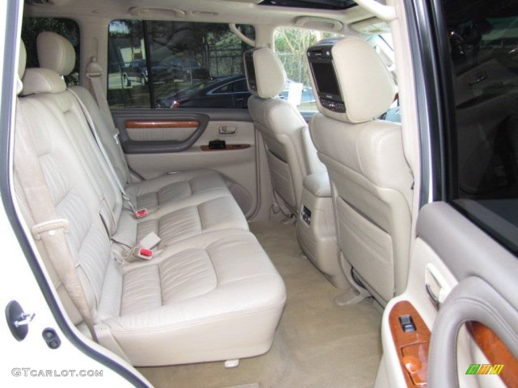 2006 LX 470 - Crystal White / Ivory photo #34