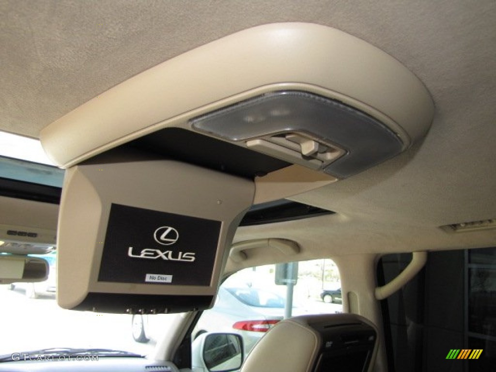 2006 LX 470 - Crystal White / Ivory photo #43