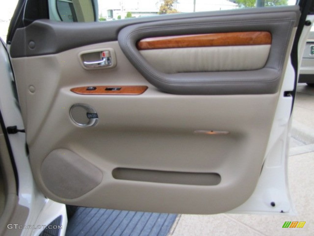 2006 LX 470 - Crystal White / Ivory photo #56
