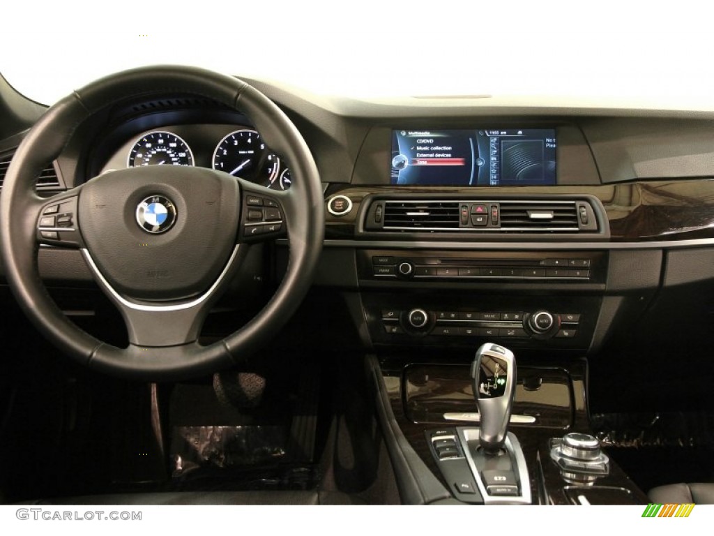2013 BMW 5 Series ActiveHybrid 5 Black Dashboard Photo #90347535