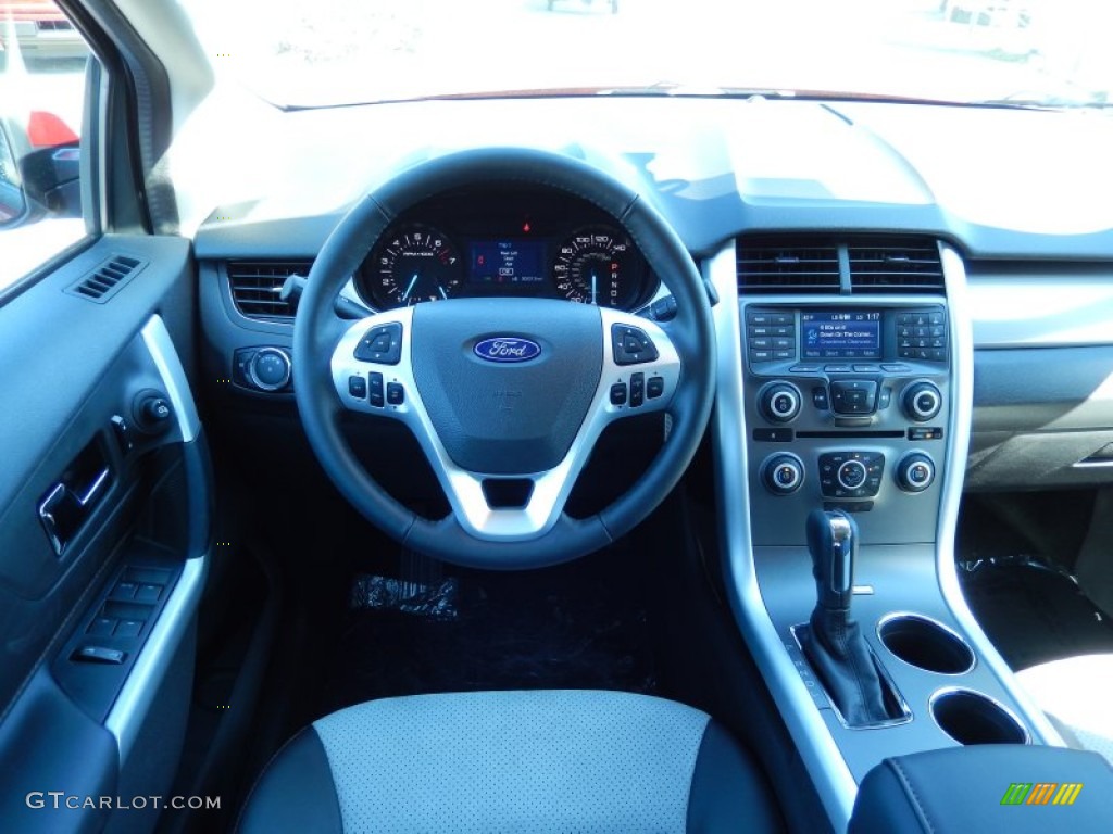 2014 Ford Edge SEL EcoBoost Dashboard Photos