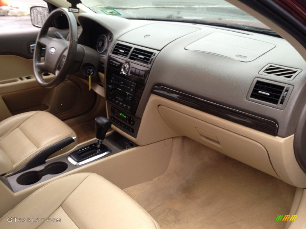 2007 Ford Fusion SEL V6 AWD Camel Dashboard Photo #90349245