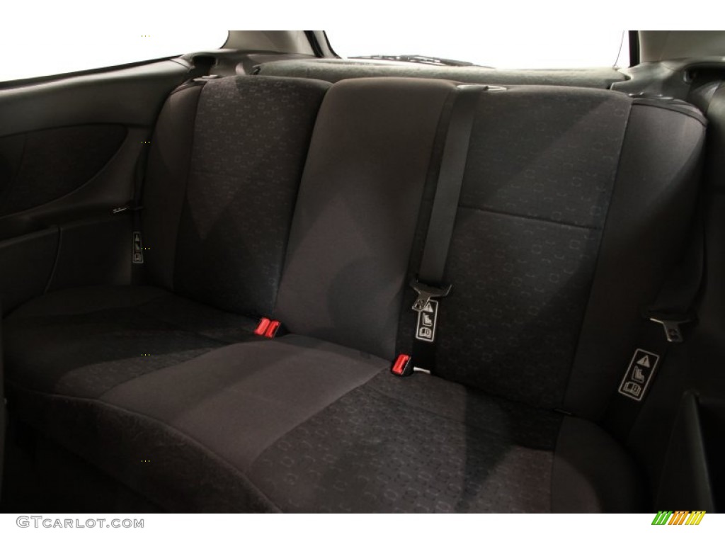 2003 Ford Focus ZX3 Coupe Rear Seat Photos
