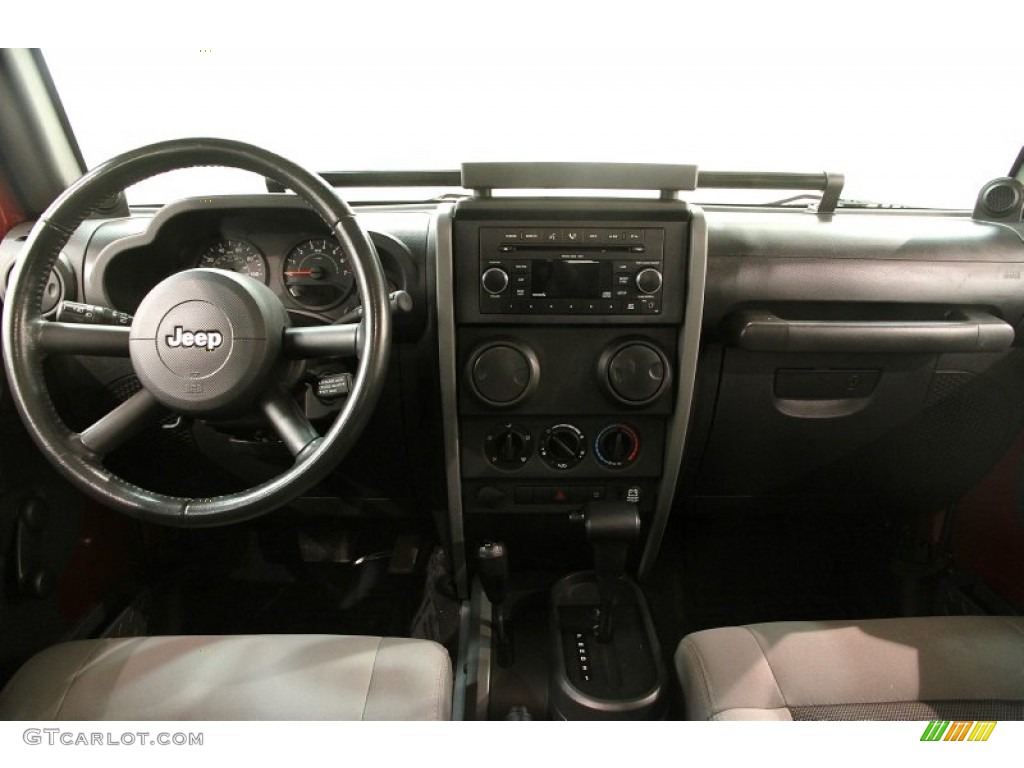 2008 Wrangler Unlimited X 4x4 - Red Rock Crystal Pearl / Dark Slate Gray/Med Slate Gray photo #17