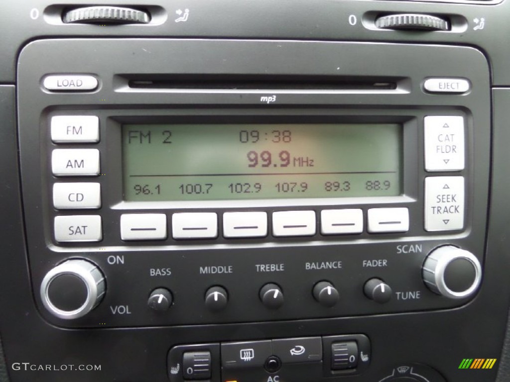 2008 Volkswagen GTI 2 Door Audio System Photos