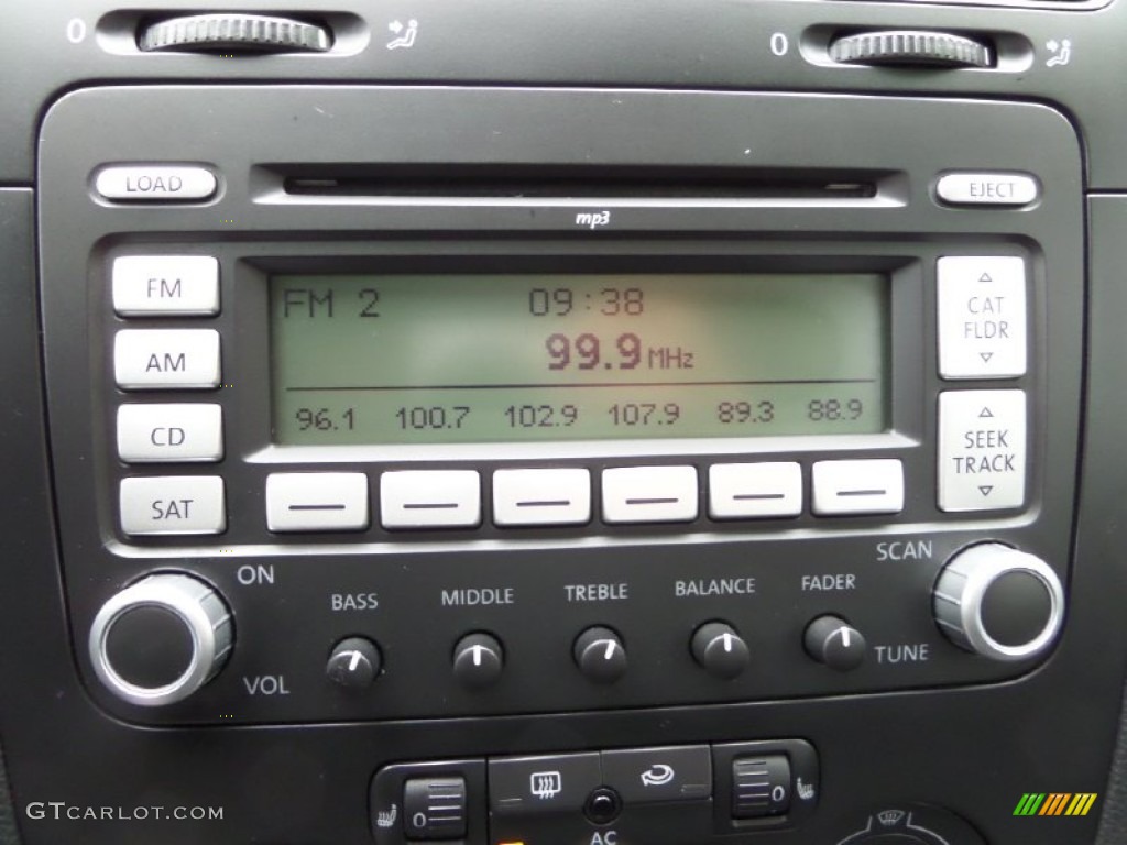 2008 Volkswagen GTI 2 Door Audio System Photo #90351930