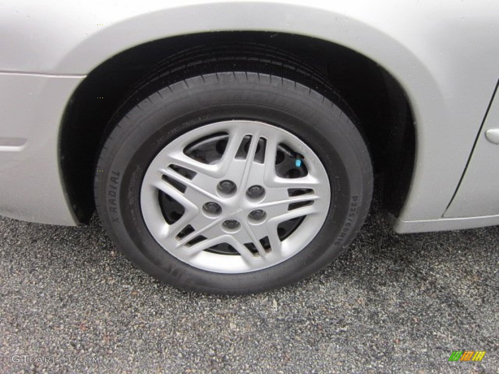 2005 Pontiac Bonneville SE Wheel Photo #90354531