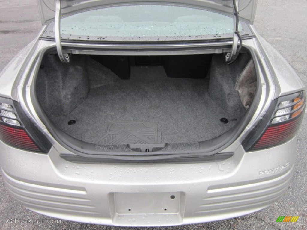 2005 Pontiac Bonneville SE Trunk Photo #90354783