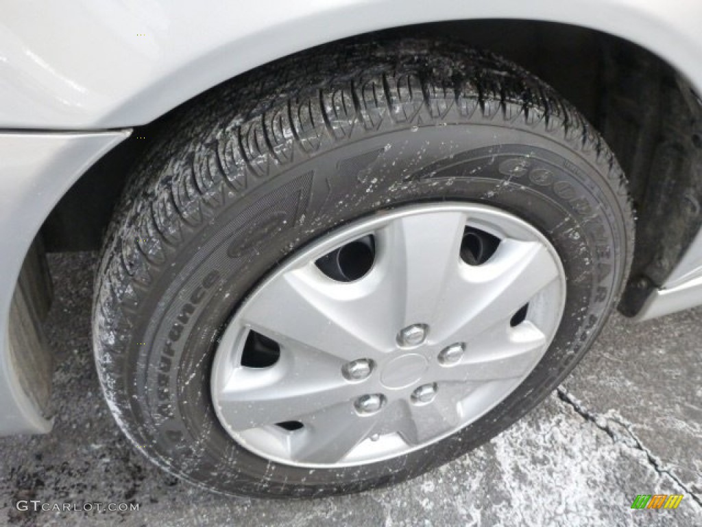 2001 Toyota Corolla S Wheel Photos