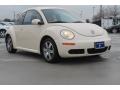 Harvest Moon Beige 2006 Volkswagen New Beetle 2.5 Coupe