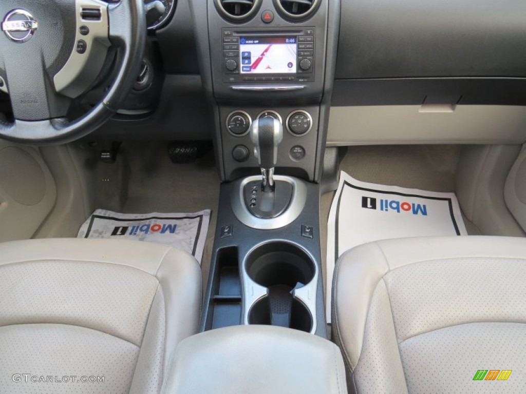 2011 Rogue SL - Platinum Graphite / Gray photo #18