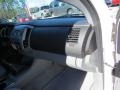 Super White - Tacoma Access Cab Photo No. 17