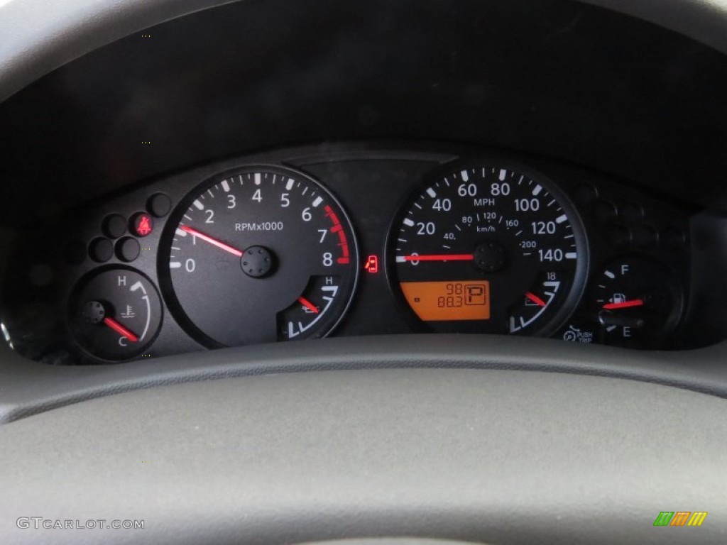 2014 Nissan Frontier SV Crew Cab Gauges Photo #90358672