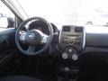 Super Black - Versa 1.6 SV Sedan Photo No. 11