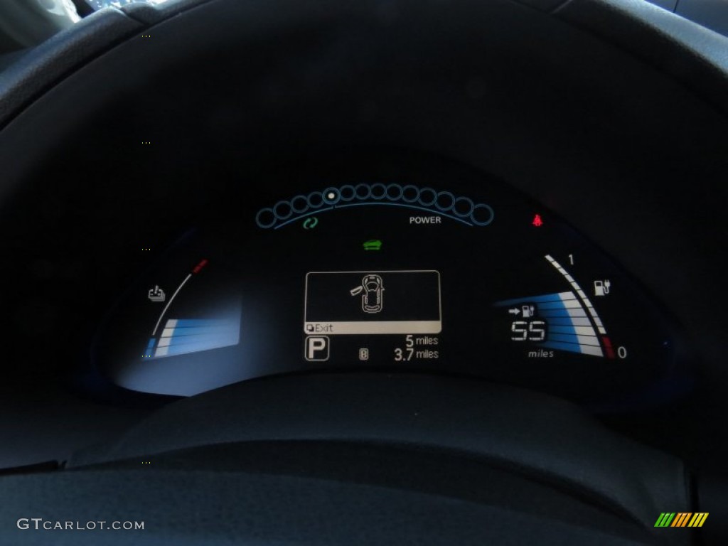 2014 Nissan LEAF S Gauges Photo #90362050
