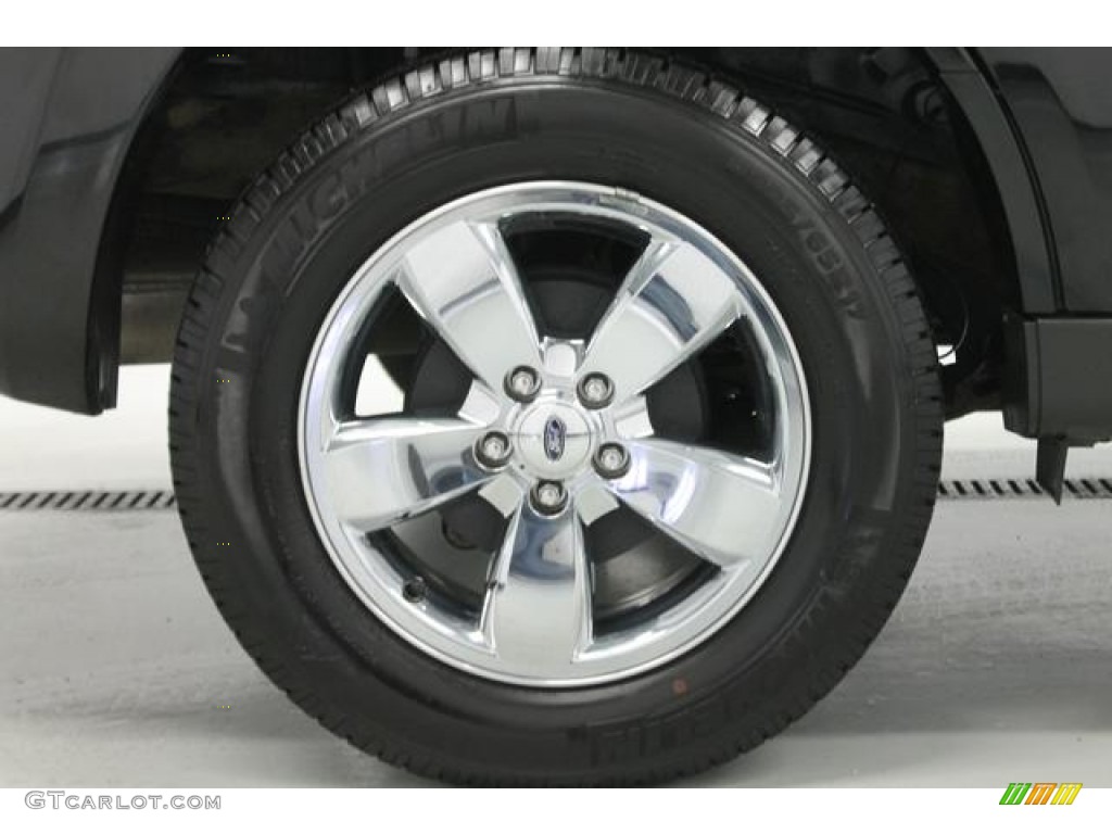 2011 Ford Escape Limited V6 Wheel Photos
