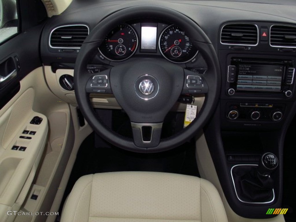 2014 Volkswagen Jetta TDI SportWagen Dashboard Photos