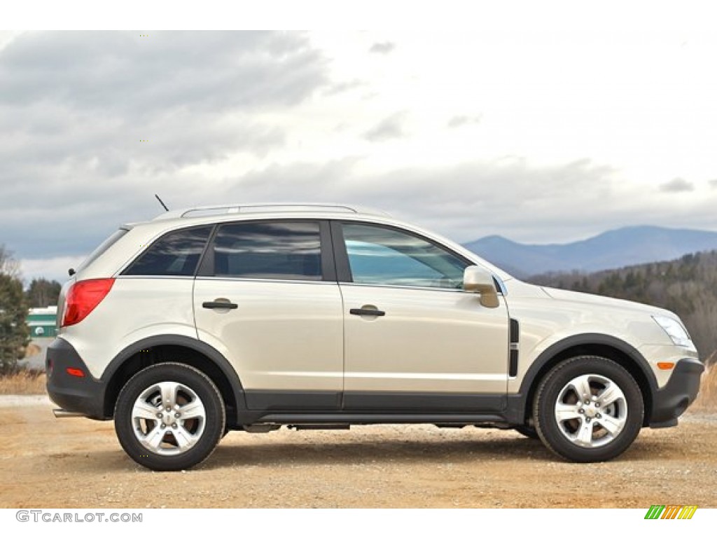 Champagne Silver Metallic 2013 Chevrolet Captiva Sport LS Exterior Photo #90365884