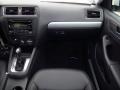 Pure White - Jetta SE Sedan Photo No. 14
