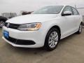 Pure White - Jetta SE Sedan Photo No. 3