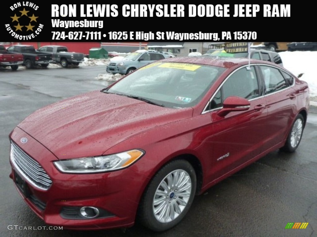 2013 Fusion Hybrid SE - Ruby Red Metallic / Charcoal Black photo #1