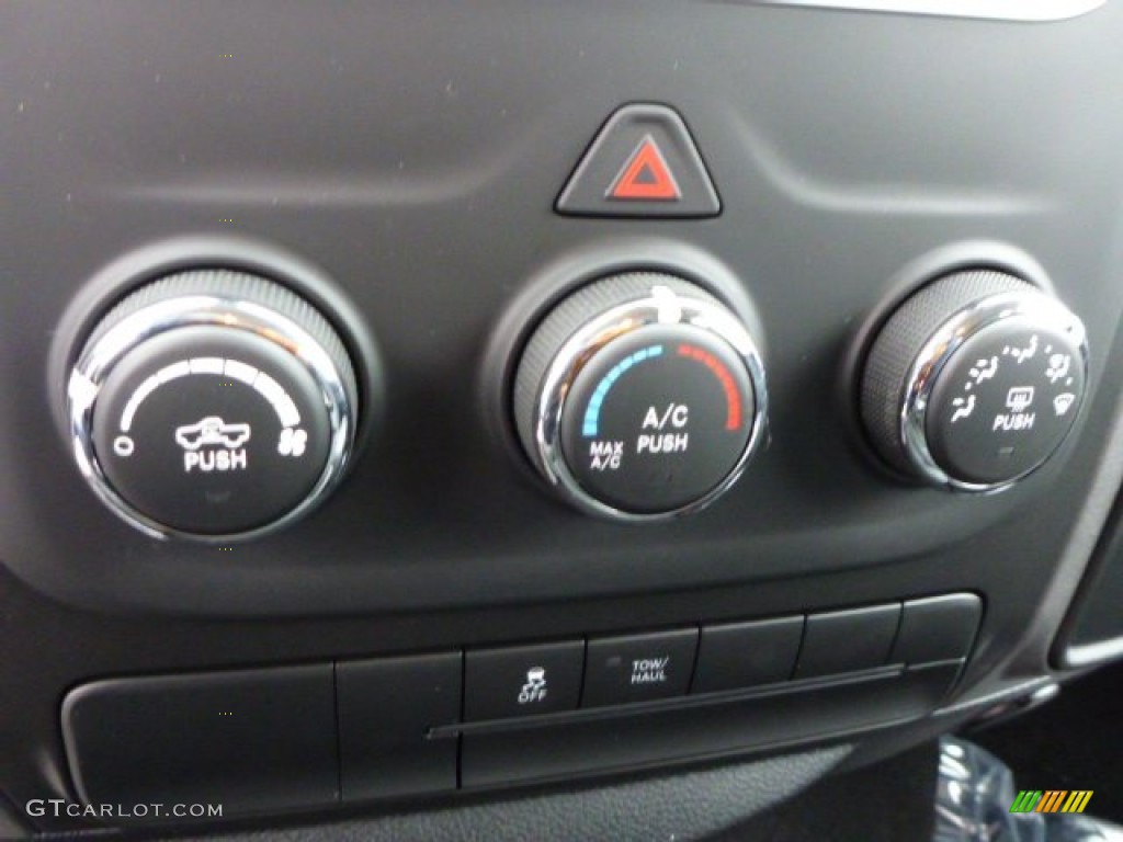 2014 Ram 1500 Express Quad Cab 4x4 Controls Photos