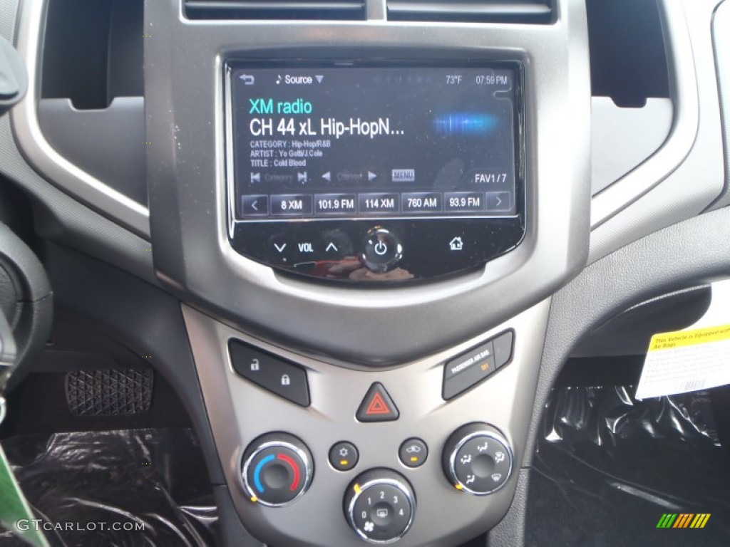 2014 Chevrolet Sonic LT Hatchback Controls Photo #90377195
