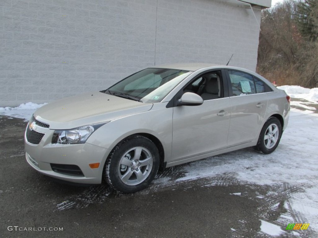 2014 Cruze LT - Champagne Silver Metallic / Medium Titanium photo #1