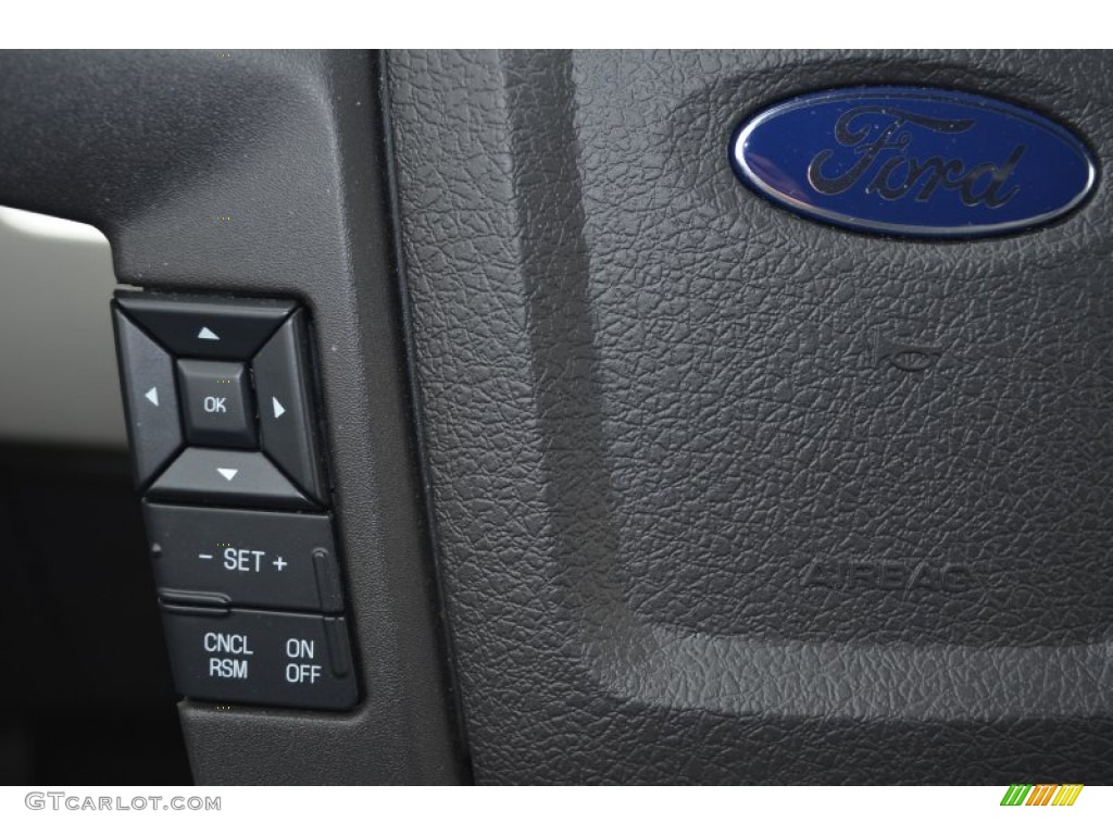2013 F150 SVT Raptor SuperCrew 4x4 - Blue Flame Metallic / Raptor Black Leather/Cloth photo #39