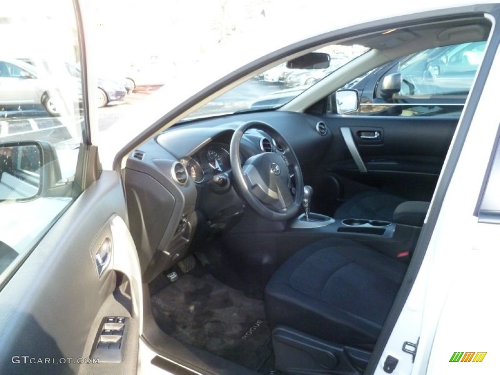 2011 Rogue S AWD - Pearl White / Black photo #9