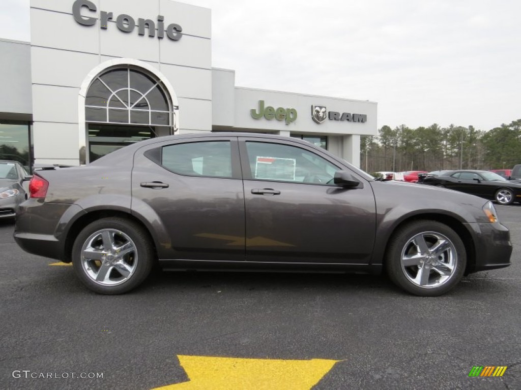 2014 Avenger SE - Granite Crystal Metallic / Black photo #8