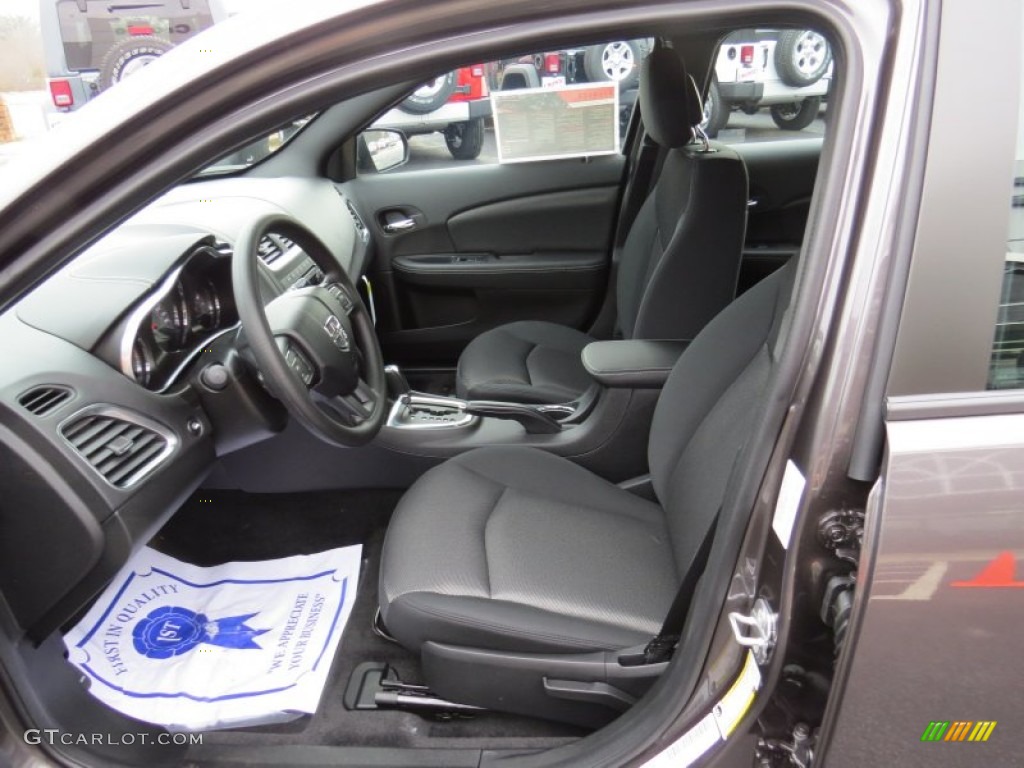 2014 Avenger SE - Granite Crystal Metallic / Black photo #10