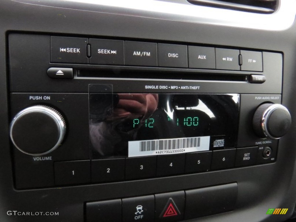 2014 Avenger SE - Granite Crystal Metallic / Black photo #16