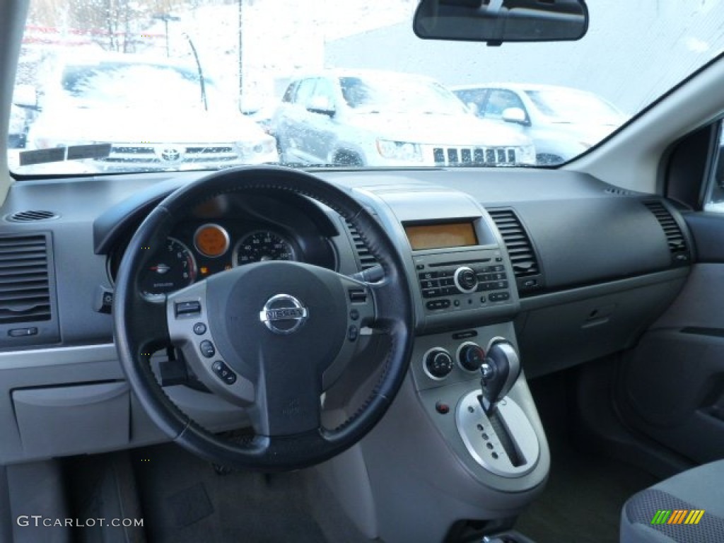 2007 Nissan Sentra 2.0 S Charcoal/Steel Dashboard Photo #90388730