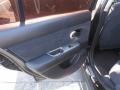 Super Black - Versa 1.8 S Hatchback Photo No. 14