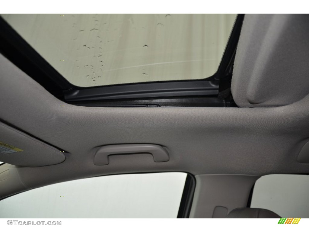 2013 Odyssey Touring Elite - Smokey Topaz Metallic / Gray photo #15