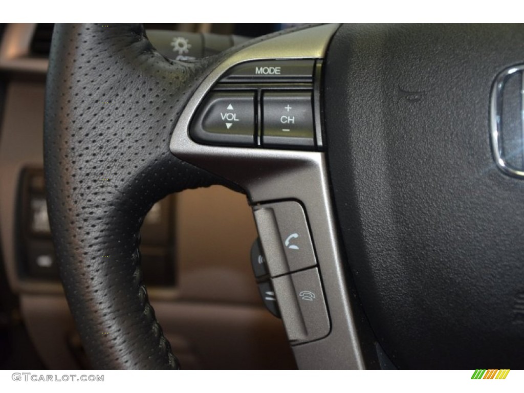 2013 Odyssey Touring Elite - Smokey Topaz Metallic / Gray photo #24