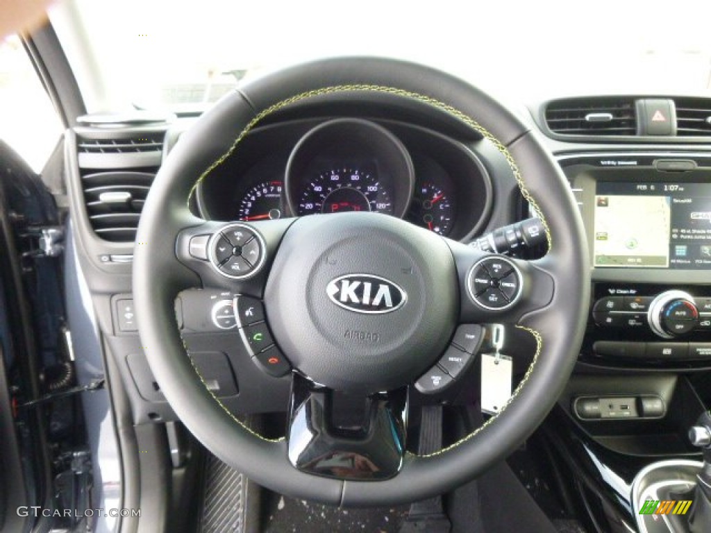 2014 Kia Soul + Black Honeycomb Woven Cloth Steering Wheel Photo #90391559