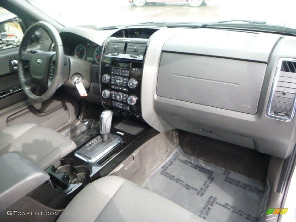 2012 Escape XLT V6 4WD - Ingot Silver Metallic / Charcoal Black photo #11