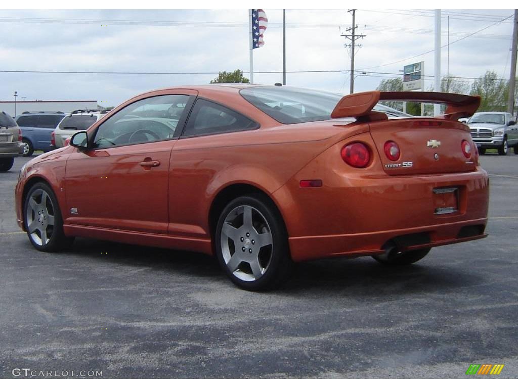 2006 Cobalt SS Supercharged Coupe - Sunburst Orange Metallic / Gray photo #3