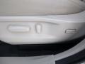 Classic Silver Metallic - Venza V6 Photo No. 15